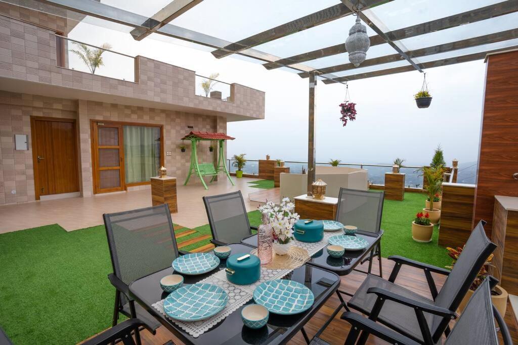 The Sage Villa - Luxury Homestay In Ντεχραντούν Εξωτερικό φωτογραφία